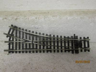 HO/OO SCALE : PECO RIGHT HAND POINT - LOT 796E