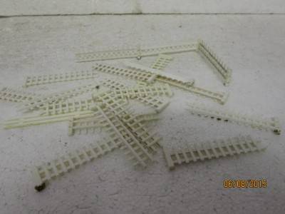 HO SCALE : FENCING - LOT 25F
