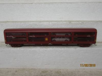 HO SCALE: SAR SCL-9 BROWN CAR CARRIER - LOT 248H