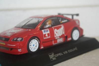 SCALEXTRIC : OPEL V8 COUPE
