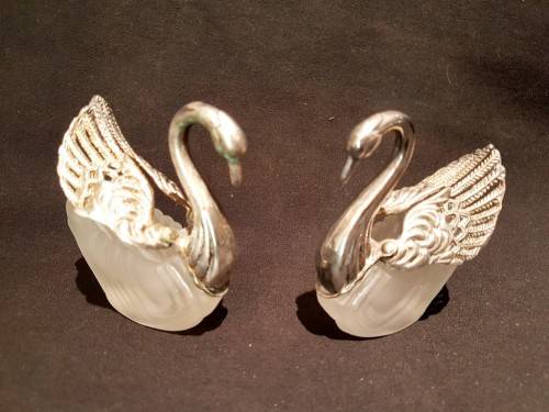 EPNS salt and pepper set - Swan motive - A lovely set at a low price, bid now!