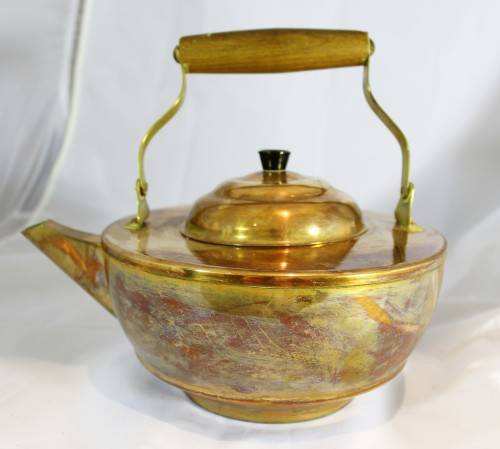 Vintage Copper Kettle - Flat top - A stunning piece!!  Beautiful find, Bid now!!