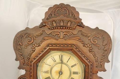 Antique Ansonia Mantel clock - "Gingerbread clock" - Working with key - A stunning example! Bid now!