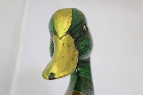 Pair of vintage wooden ducks - A magnificent find!! Bid now!!