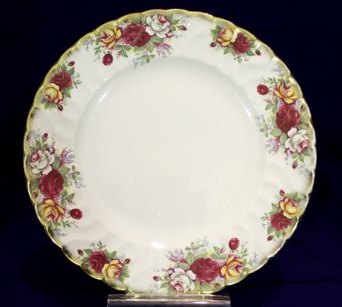 Aynsley Staffordshire - Roses - Trio - Beautiful! - Bid Now!!!