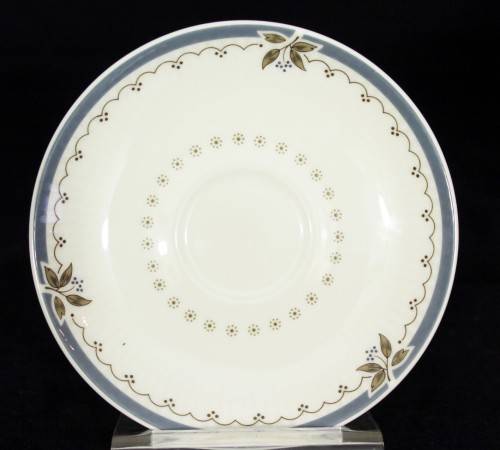Royal Doulton - Old Colony - 6 place dinner set! - Absolutely stunning!! Bid Now!!!