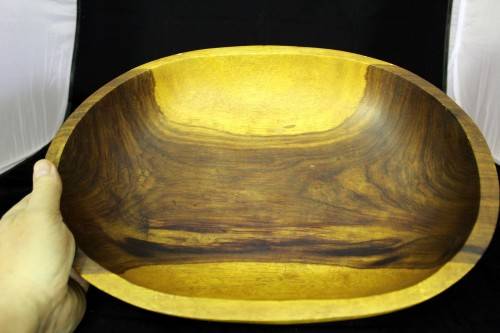 Wooden fruit bowl - A large beauty! - Bid Now!!!