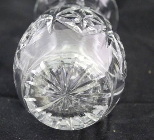 Cut glass vase - Beautiful!! - Bid Now!!!