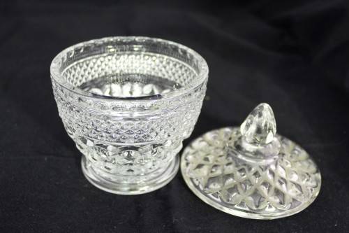 Pressed and molded sugar bowl with lid - Beautiful!! - Bid Now!!!