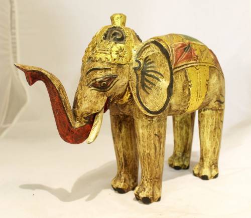 Painted elephant - Absolutely stunning! - Bid Now!!!