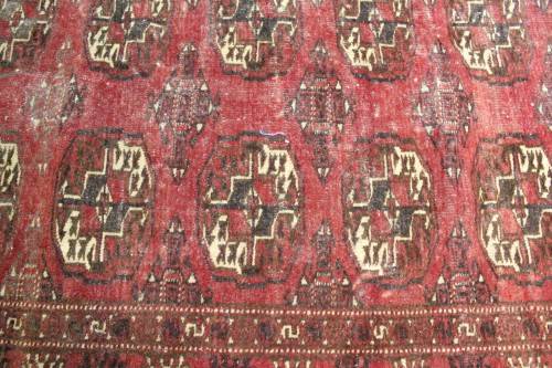 Persian style rug - 167cm x 124cm - Beautiful!! - Bid Now!!!