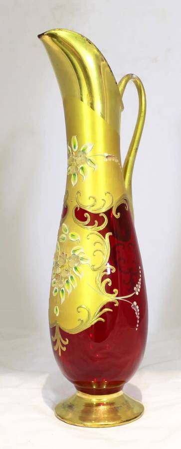Venetian style decanter jug!! - Very tall in red - Magnificent! - Low price!! - Bid Now!!!