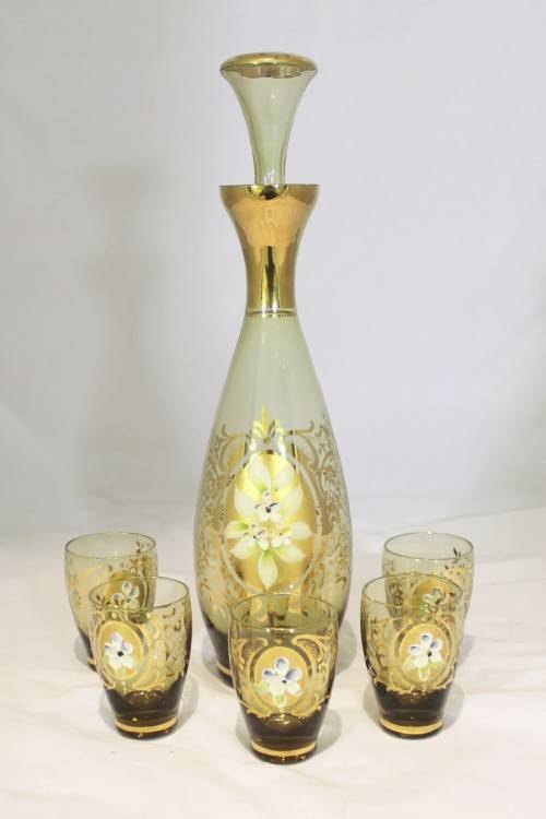 Venetian style decanter set!! Beautiful in yellow! - Low price!! - Bid Now!!!