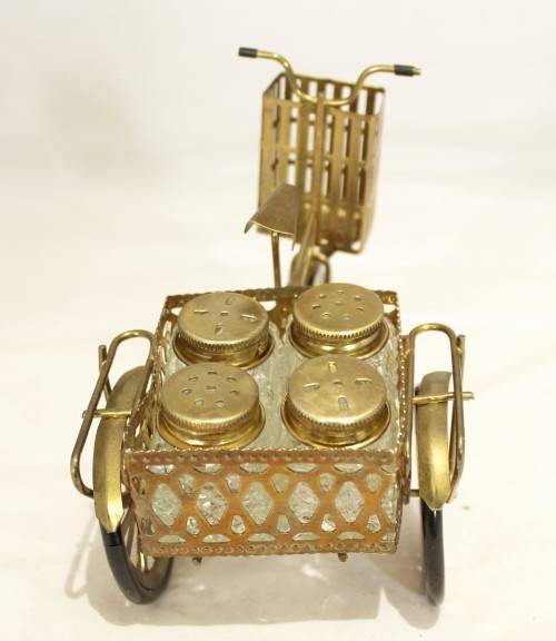 Salt & Pepper sets on a delivery bike - A stunner! - A beauty at a low price, bid now