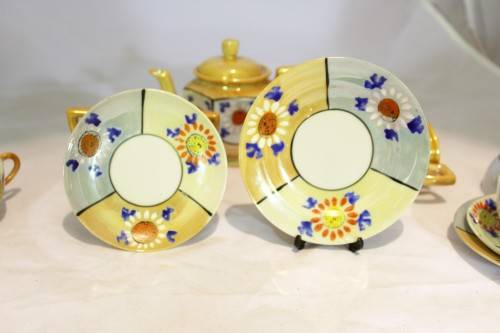 Oriental tea set - Beautiful! - Bid Now!!!