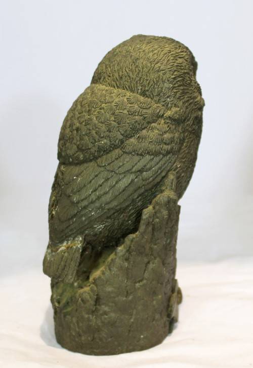 Large stone owl - Very detailed - Beautiful! - Bid now!!