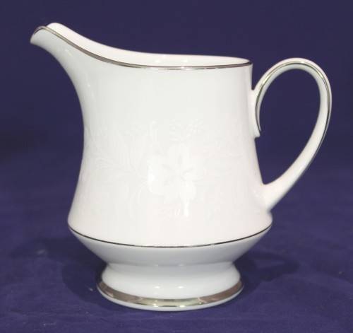 Noritake - Ranier - Lace with platinum trim - Milk jug - Stunning! - Bid Now!!!