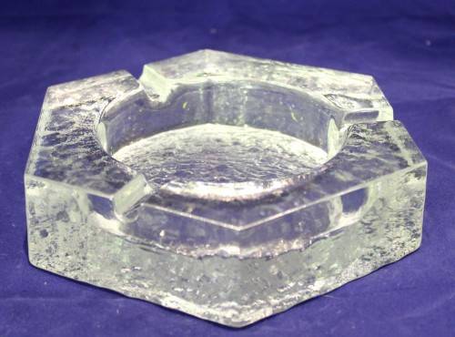 Large and very heavy ashtray - A stunning piece! - Bid Now!!!