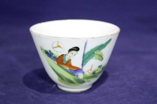 Chinese tea cup - Beautiful! - Bid Now!!!