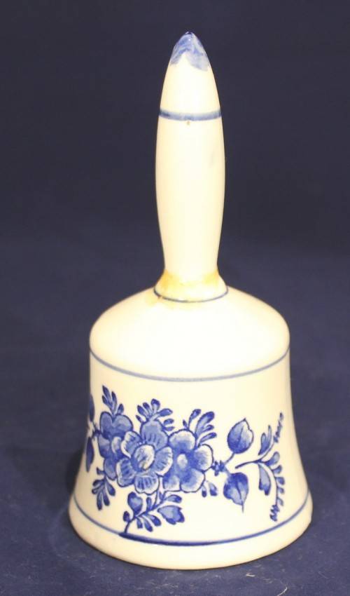 Blue and white bell - Beautiful! - Bid Now!!!