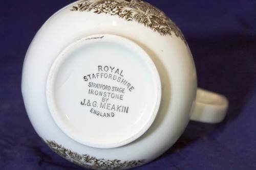 Royal Staffordshire - Ironstone - J&G Meakin - Stratford Stage - Milk jug - Stunning! - Bid Now!!!