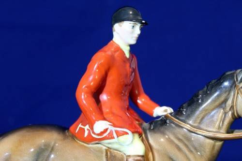 Beswick - Jockey on racehorse - Stunning! - Rare piece - Bid Now!!