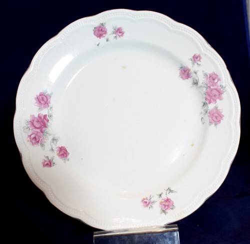 Kingsway - Four breakfast plates - Low price! - Bid now!!