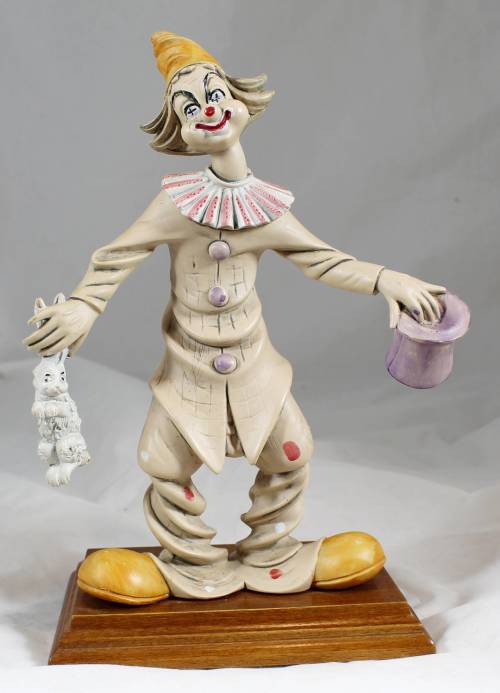 Clown Pulling a Rabbit out of a Hat - Italy - Beautiful!! - Bid Now!