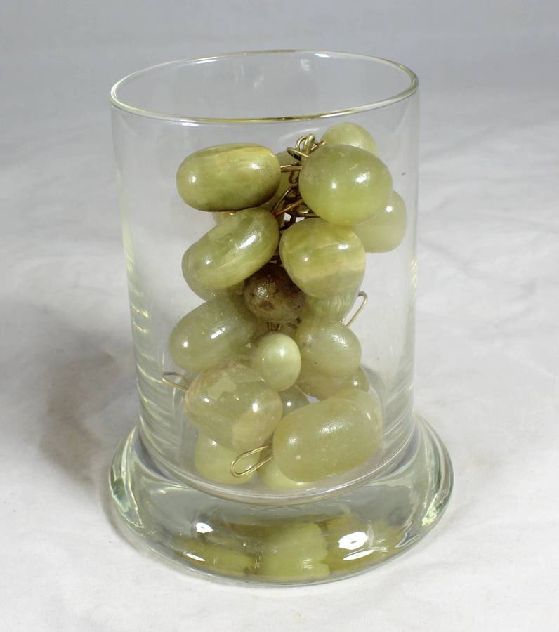 Container with Semi-Precious Stone Grapes - So Beautiful! - Bid Now!!!