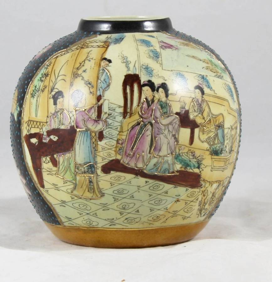 Royal Satsuma - Ginger Jar - Bid Now!!