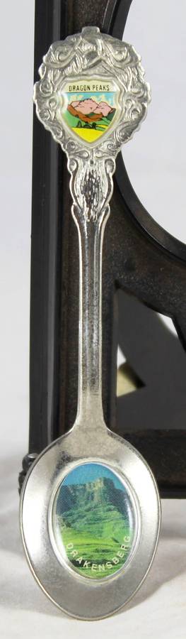 Souvenir Spoon - Dragon Peaks - Beautiful! - Low Price!! - Bid Now!!!