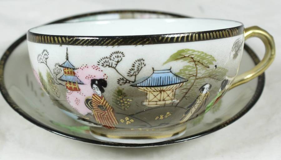 Japanese - Embossed - Duo - Gorgeous! - Bid Now!!!