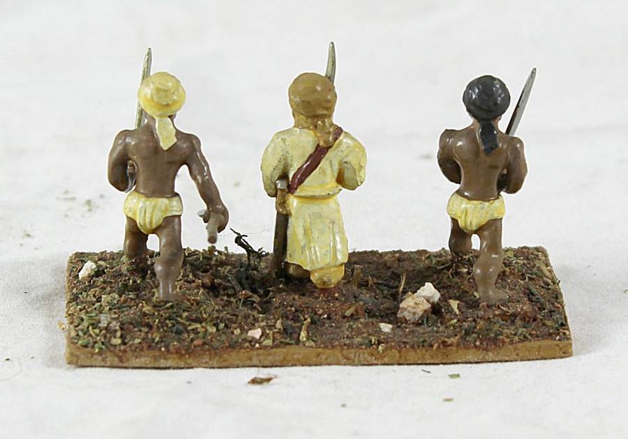 Lead figurine - three Eastern foot soldiers