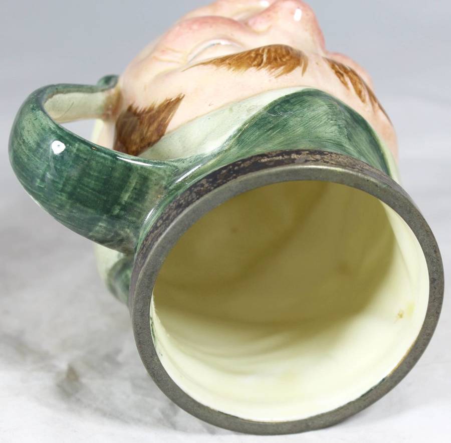 Landcaster Sandland mug - Puck