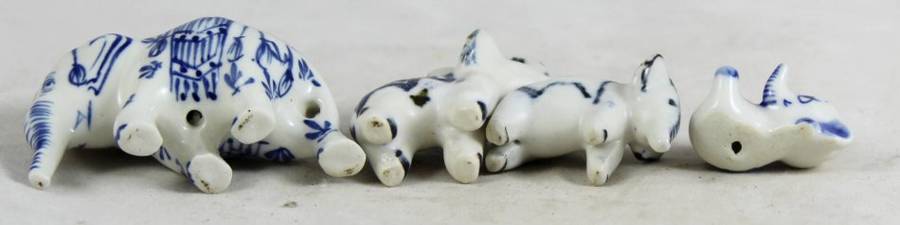 Blue & White - Miniature Elephant Family - Beautiful! - Bid Now!!!