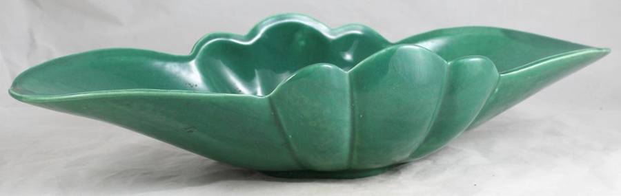 Lucia Ware - Large Green Fruit Bowl - Gorgeous! - Bid Now!!!