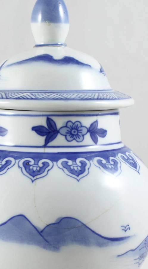 Blue & White - Chinese Lidded Container - Gorgeous! - Bid Now!!!
