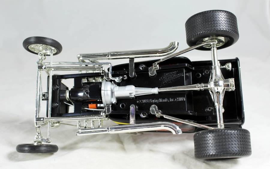 Johnny Lightning - 1923 Ford T-Bucket - 1:18 scale model