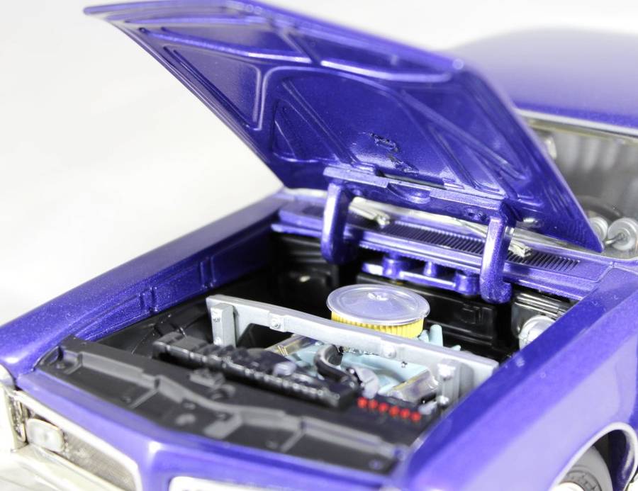 ERTL - 1967 GTO - xXx Movie - 1:18 Scale Model