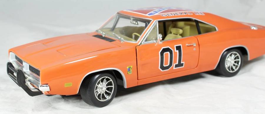 ERTL - 1969 Dodge General Lee - LIMITED EDITION - 11/3000 - 1:18 Scale Model - Bid Now!!