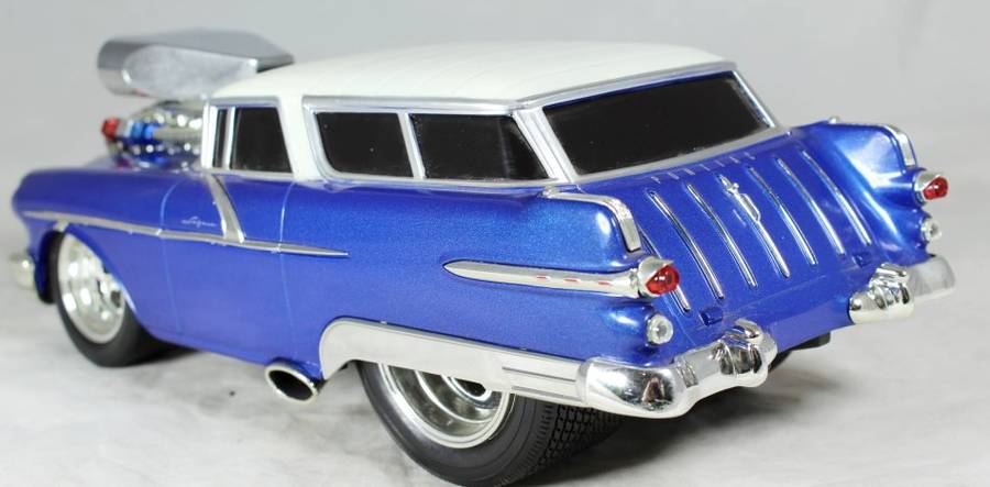 Muscle Machines - 1956 Pontiac Safari Wagon - Pro Street - 1:18 Scale Model - Bid Now!!