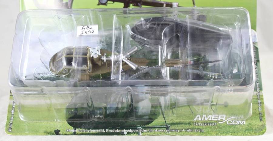 Collector Helicopter - Westland Scout AH1 - New with Booklet #29 - Bid now!