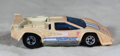 HotWheels - Lamborghini Countach - 1:64 - 1987 - BID NOW!!!
