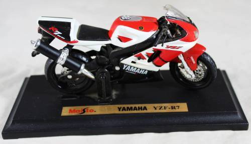 Maisto -  Bike - Yamaha YZF-R7 - Bid Now!!