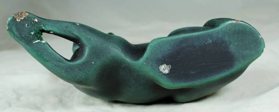 Green Cat Lying Down - Beautiful !!! - Bid Now!!!