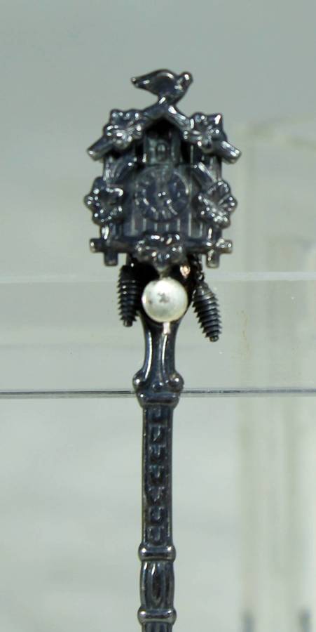 Souvenir Teaspoon - Cuckoo Clock - Beautifull - Bid Now!!!