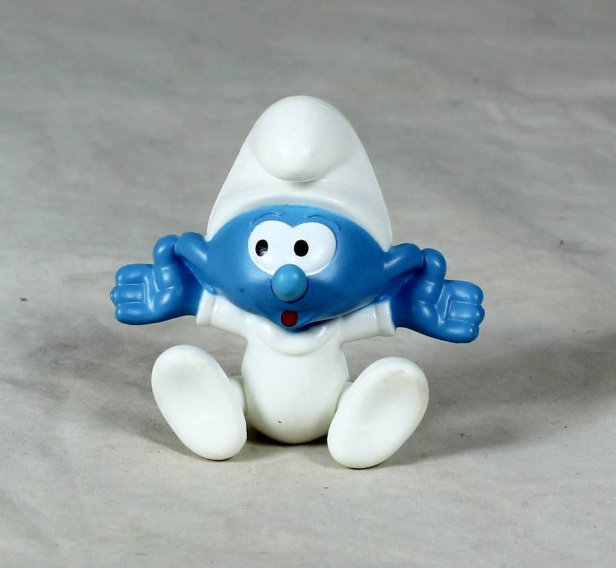 PEYO FOR McDONALDS -BABY SMURF - BID NOW!!!!