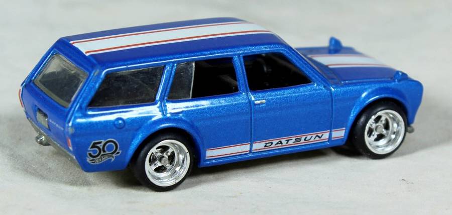 HOTWHEELS-DATSUN 71' 510 WAGON-BID NOW !!