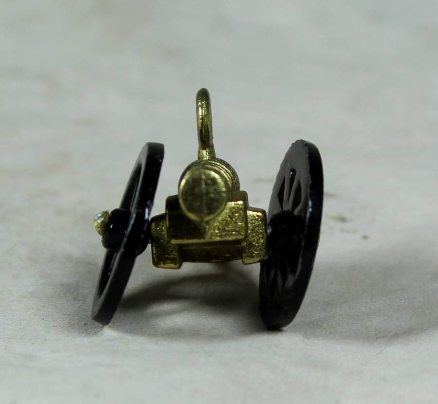 MINIATURE METAL CANNON - BID NOW!!!