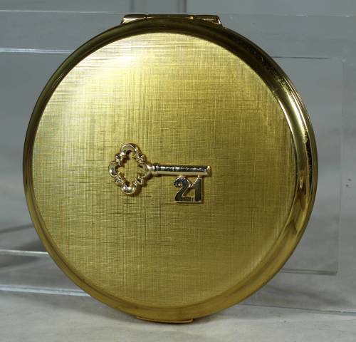 Stratton 21st key compact set in a box